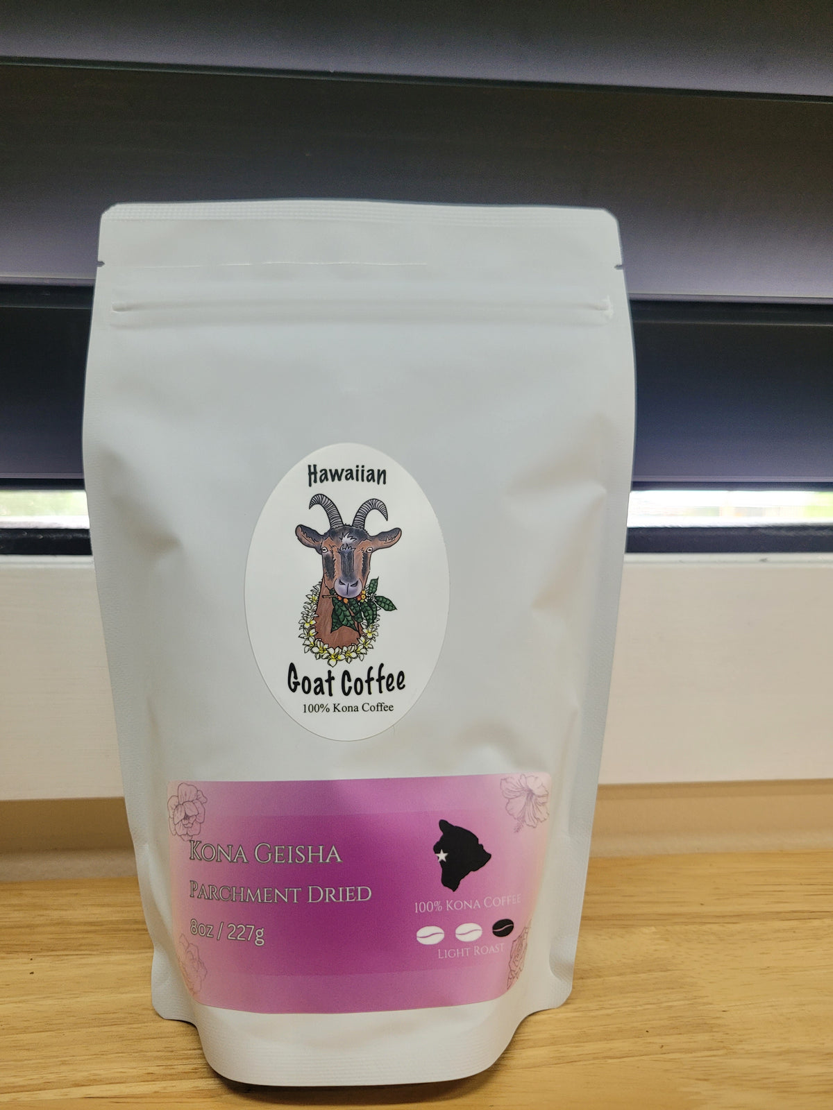 Kona Geisha - Light Roast - Parchment Dried