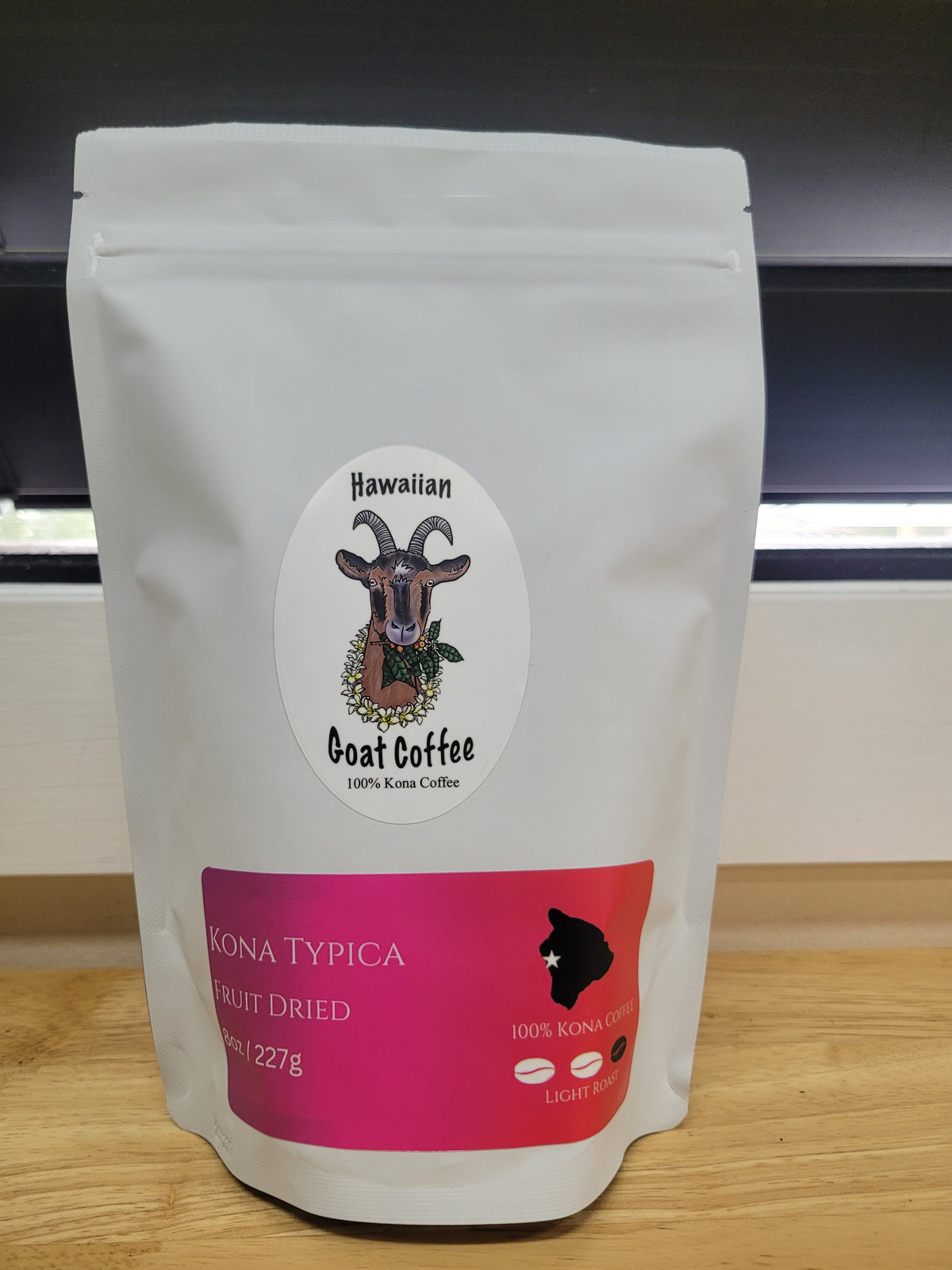 Kona Typica - Light Roast - Fruit Dried